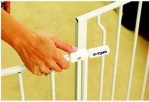 Regalo Easy Open Walk Thru Baby Gate